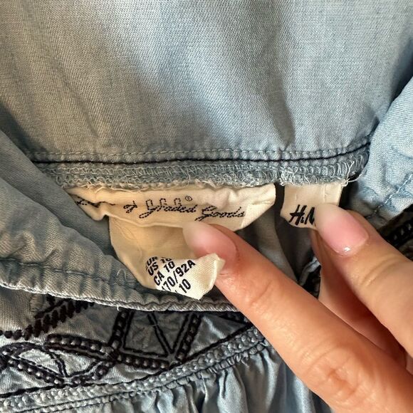 H&M LIGHT DENIM BLUE Embroidered Dress Tassle 10 - Picture 8 of 12
